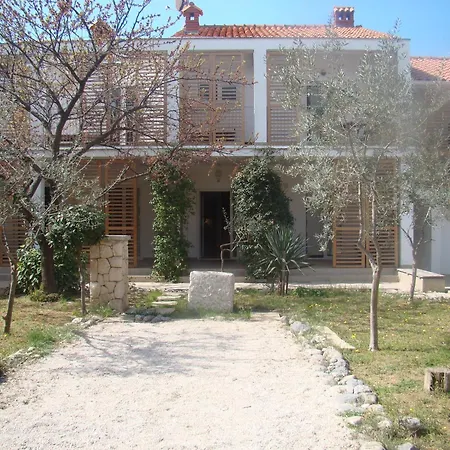 Apartment Lipa *